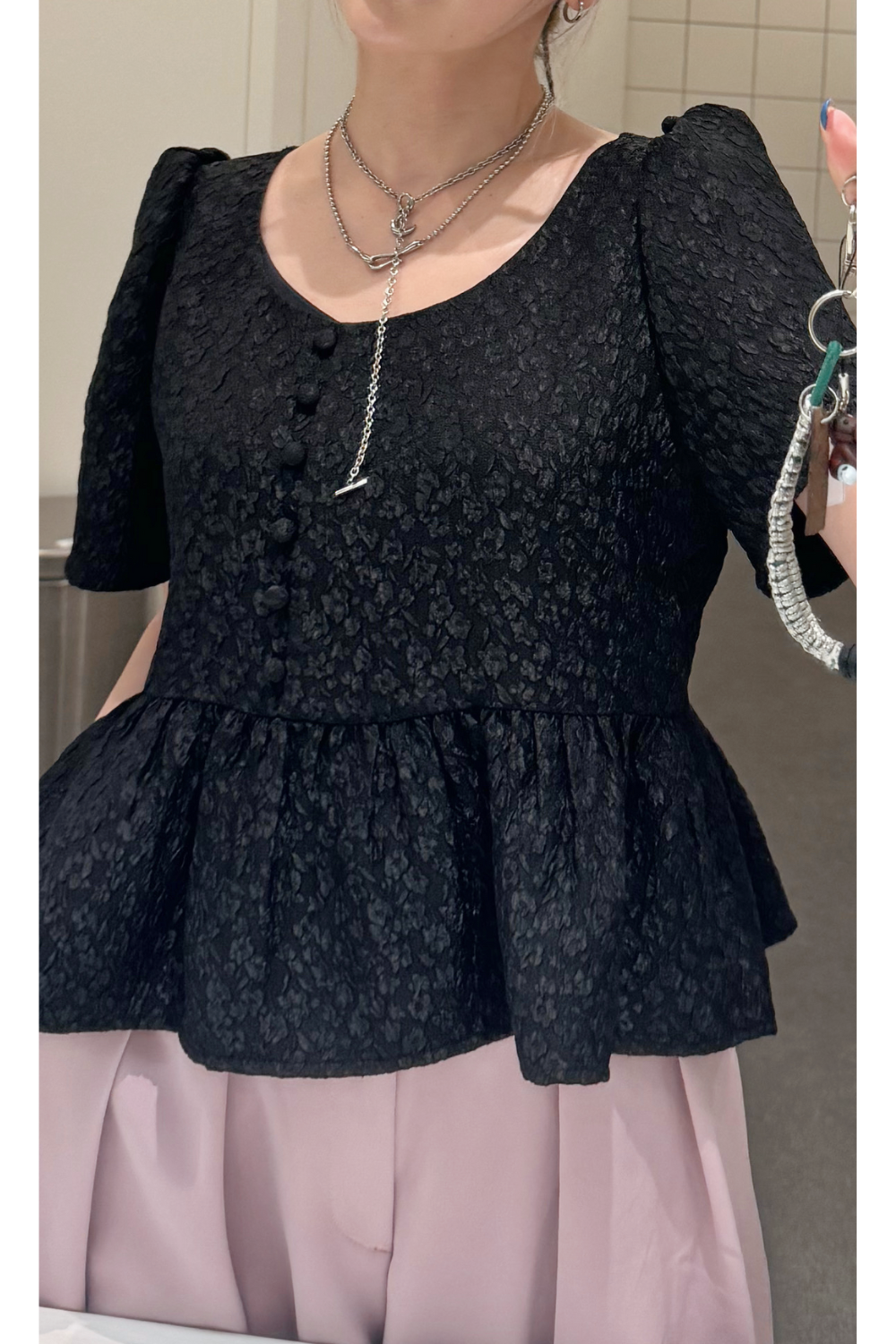【Black】Flower Jacquard Peplum Top